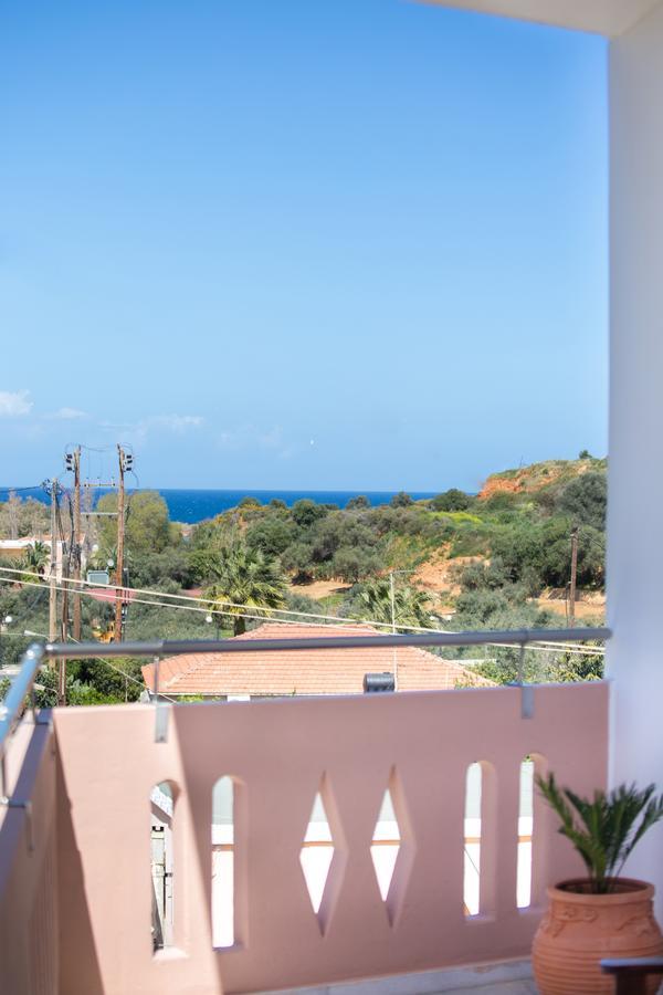 Cozy Renovated Apartment "Filoxenia" Kato Daratso Exterior photo